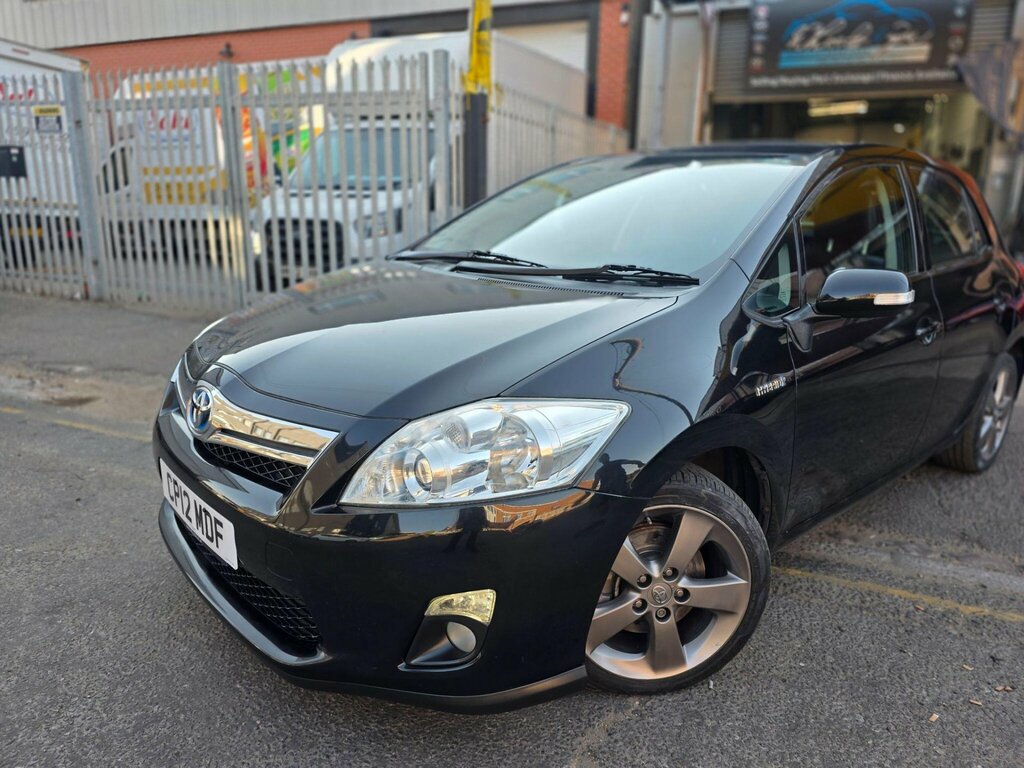 Toyota Auris 1.8 Vvt-h T Spirit Cvt Euro 5 Ss Black