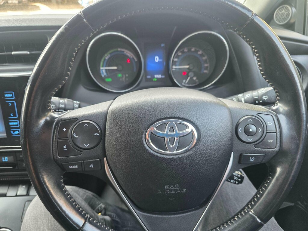 Toyota Auris 1.8 Vvt-h Business Edition Hatchback Hy Brown #39