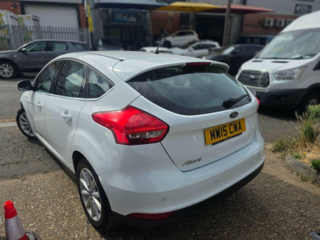 Ford Focus 1.6 Titanium Powershift Euro 6 White #3