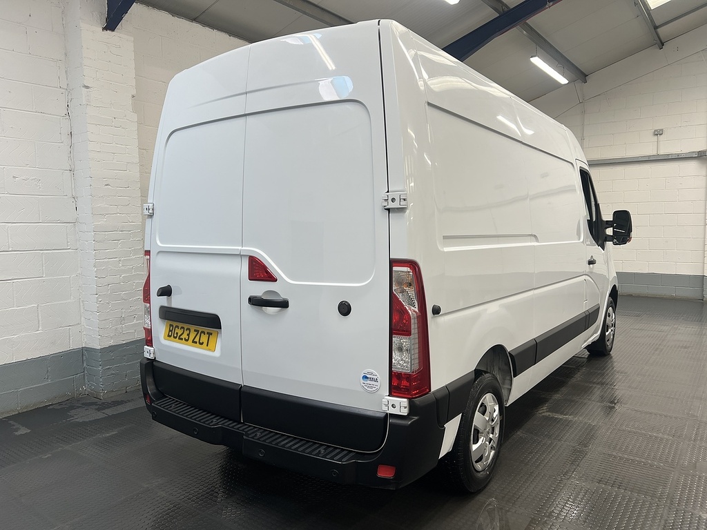 Nissan InterStar 2.3 Dci 33 Acenta Panel Van Fwd White #5