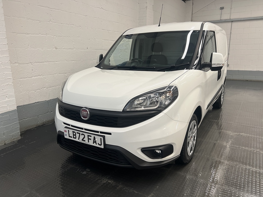 Fiat Doblo 1.6 Multijetii Tecnico Panel Van White
