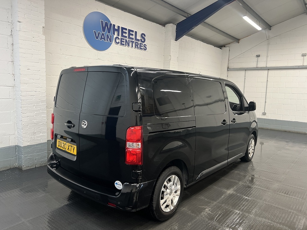 Vauxhall Vivaro 1.5 Turbo D 2700 Sportive Panel Van Man Black #5