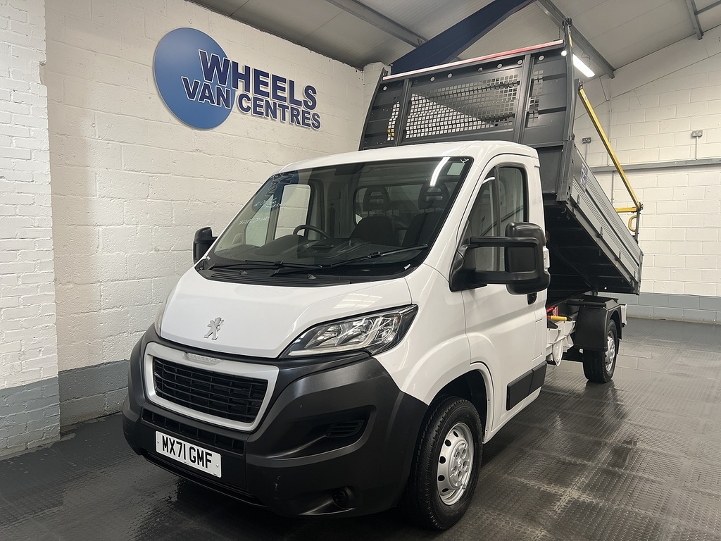 Peugeot Boxer 2.2 Bluehdi 335 Built For Business Tipper Dies White