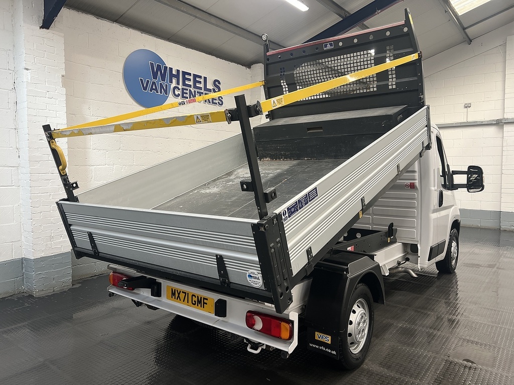 Peugeot Boxer 2.2 Bluehdi 335 Built For Business Tipper Dies White #4