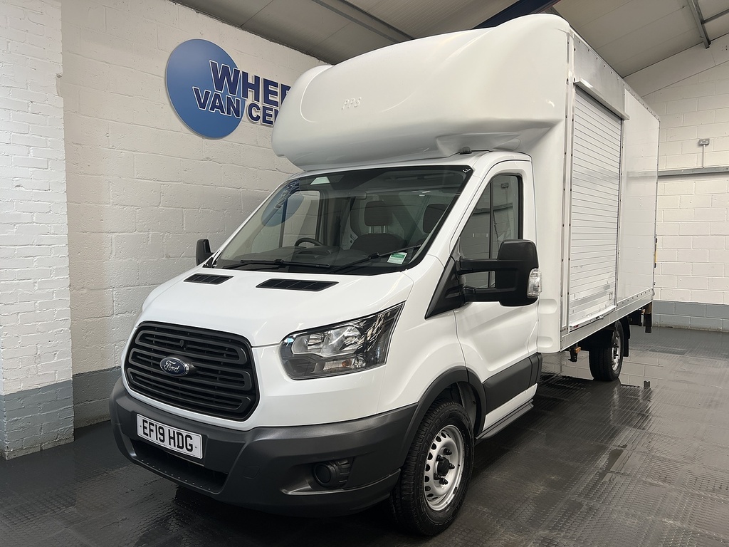 Ford Transit Custom 350 Ecoblue 2.0 L4 Luton EF19HDG White