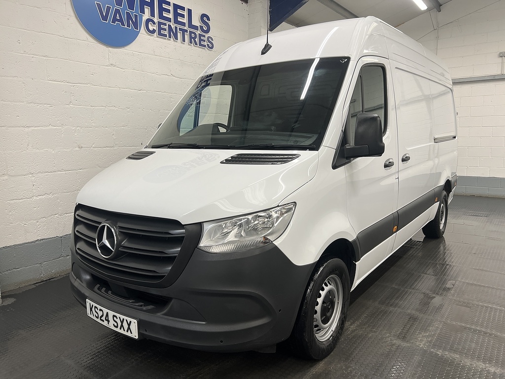 Mercedes-Benz Sprinter 2.0 315 Cdi Progressive Panel Van Manua White