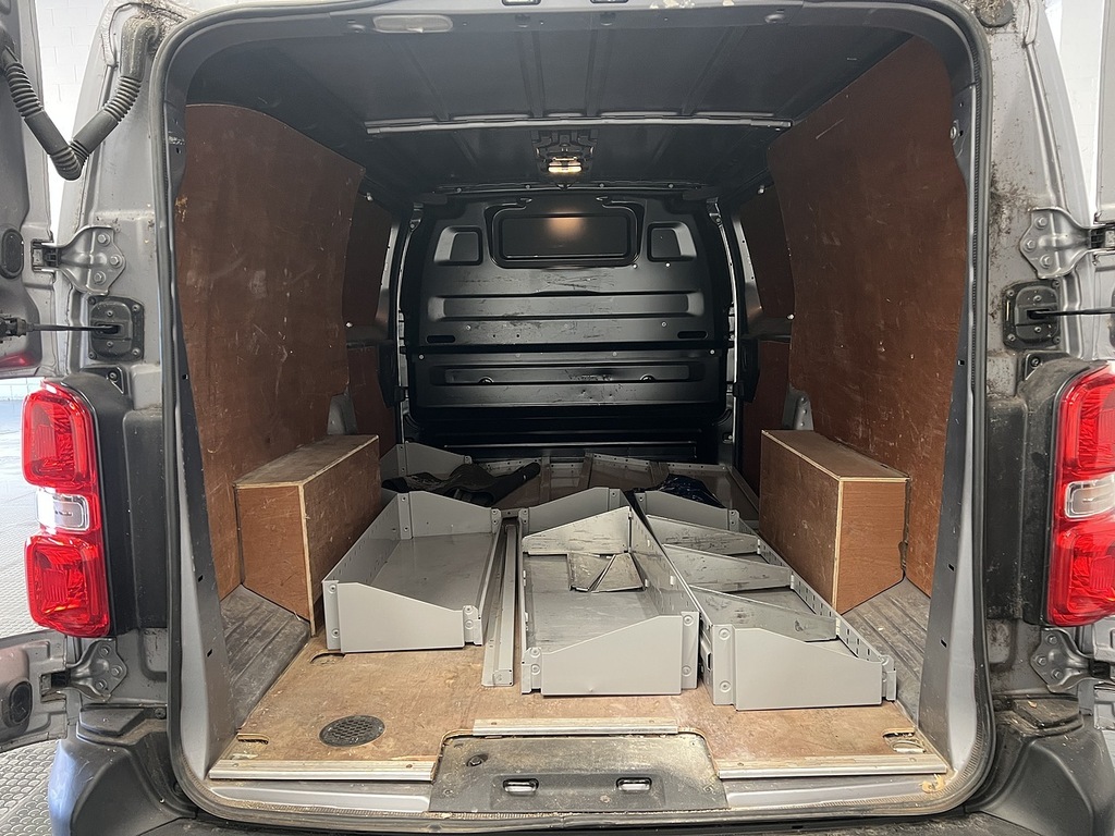 Vauxhall Vivaro 1.5 Turbo D 2900 Edition Panel Van Manu Grey #4