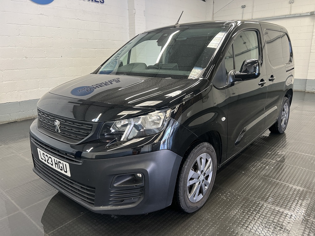 Peugeot Partner 1.5 Bluehdi 1000 Asphalt Premium Standard Panel Black