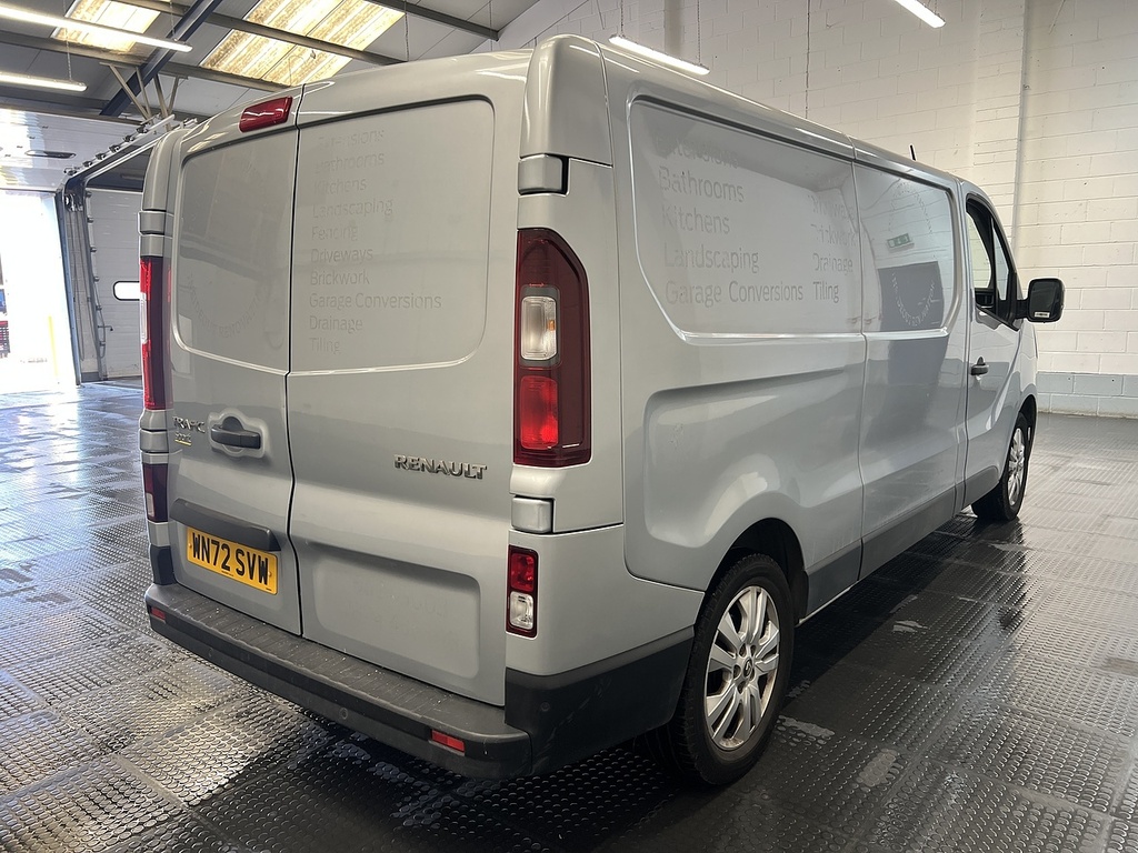 Renault Trafic 2.0 Dci Blue Ll30 Sport Panel Van Manua Grey #2
