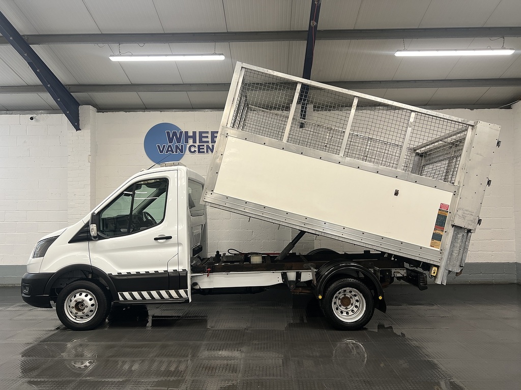 Ford Transit Custom 2.0 350 Ecoblue Hd Leader Chassis Cab M White #2
