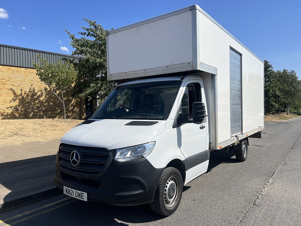 Mercedes-Benz Sprinter 2.0 315 Cdi Progressive Chassis Cab Man White
