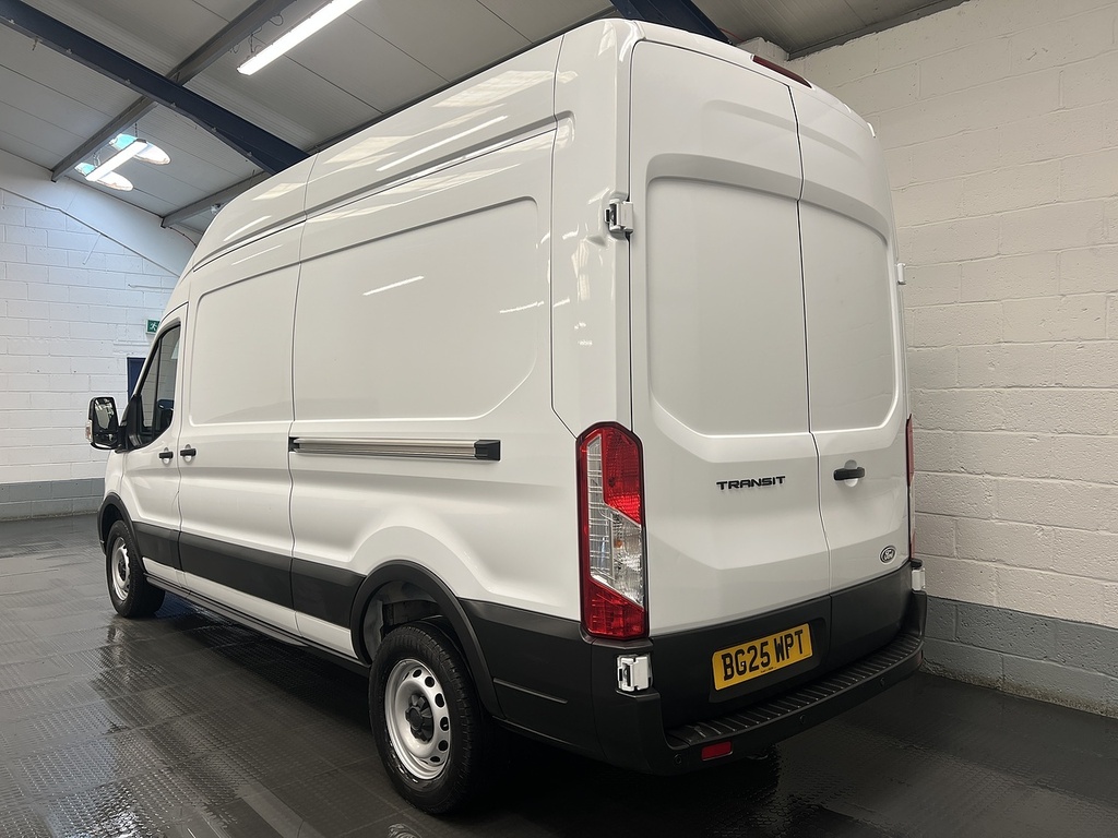 Ford Transit Custom 2.0 350 Ecoblue Leader Panel Van White #3