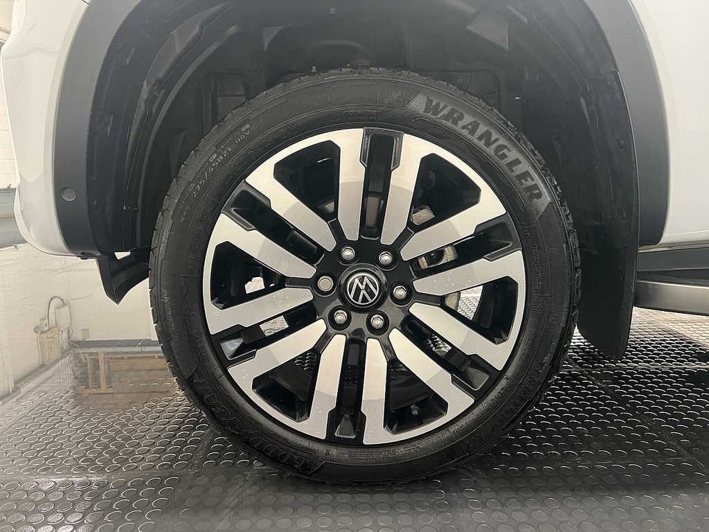 Volkswagen Amarok Style Blue #39