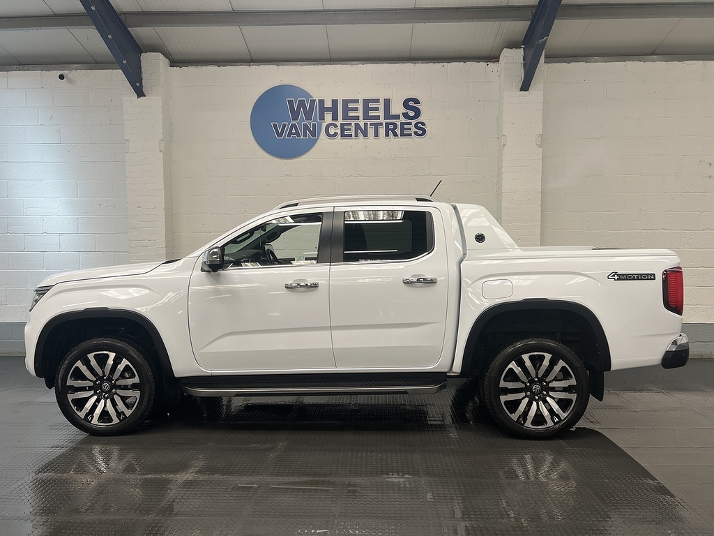 Volkswagen Amarok 3.0 Tdi V6 Aventura Pickup Double Cab A White #2