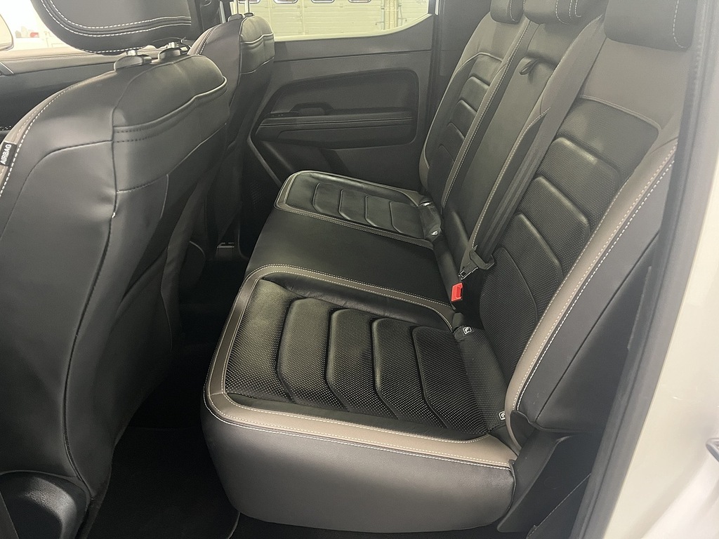 Volkswagen Amarok Style Blue #33