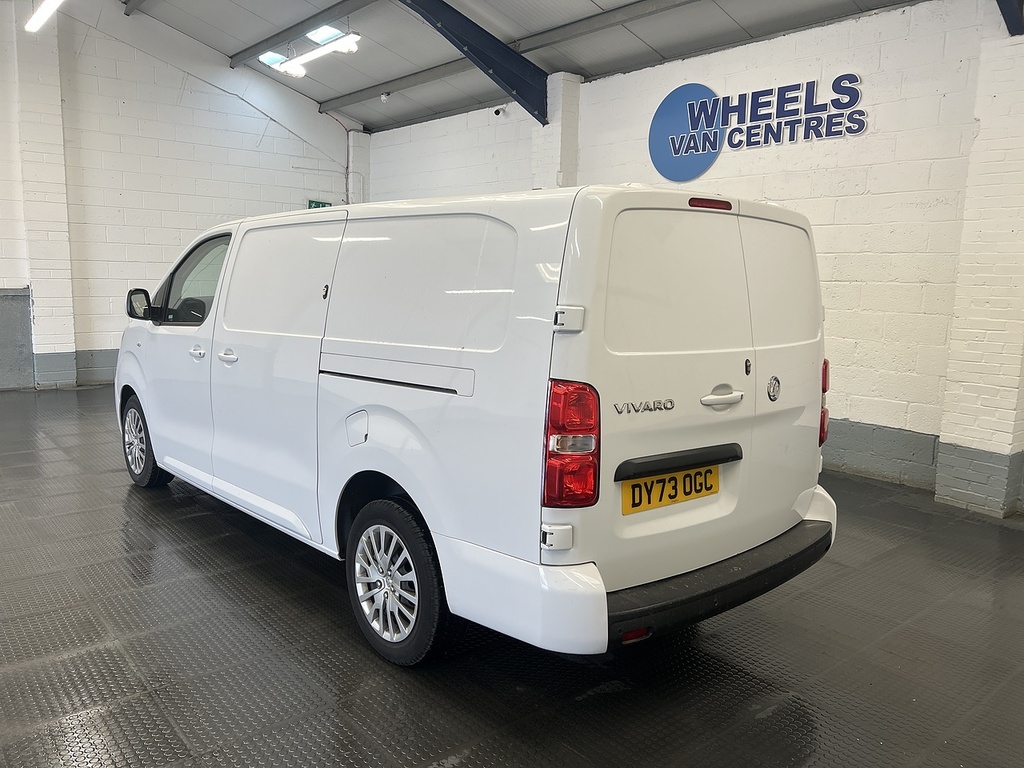 Vauxhall Vivaro 1.5 Turbo D 2900 Pro Panel Van 6Dr L White #2