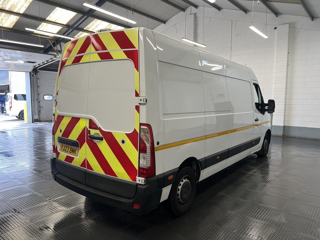 Renault Master 2.3 Dci 35 Start Panel Van Fwd L White #3