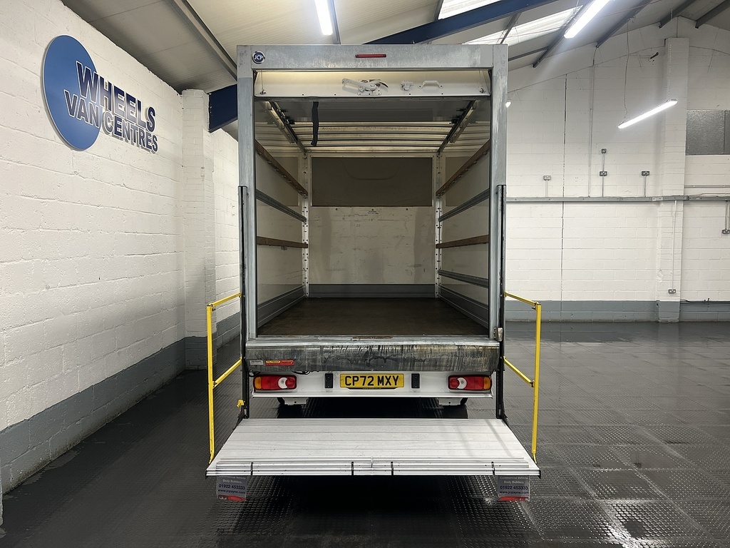 Peugeot Boxer 435 37Kwh Professional L2 H2 White #32