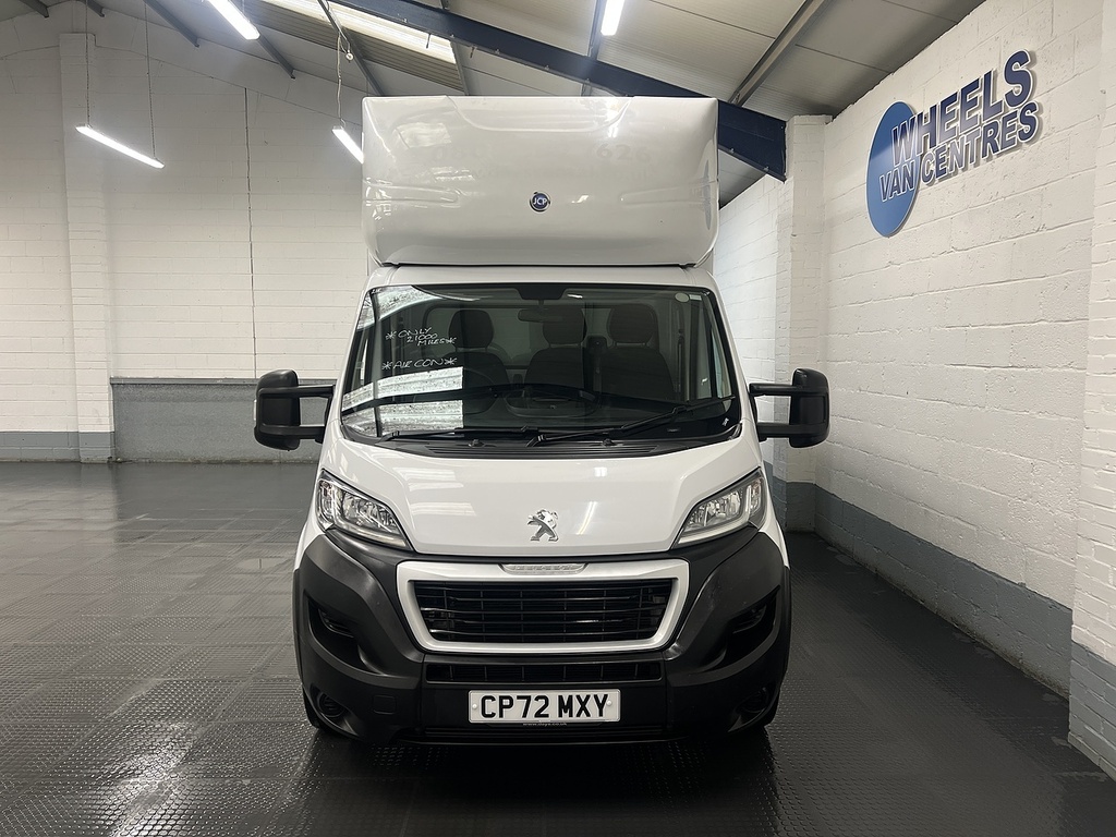 Peugeot Boxer 435 37Kwh Professional L2 H2 White #7