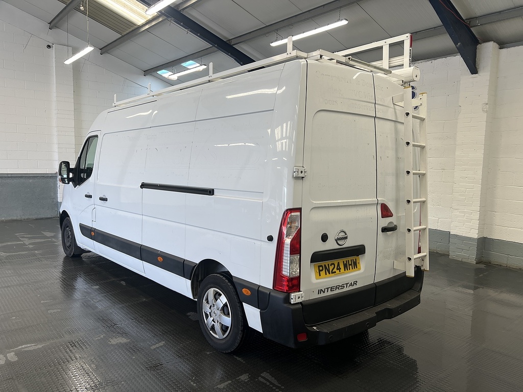 Nissan InterStar 2.3 Dci 35 Tekna Panel Van Fwd L White #2