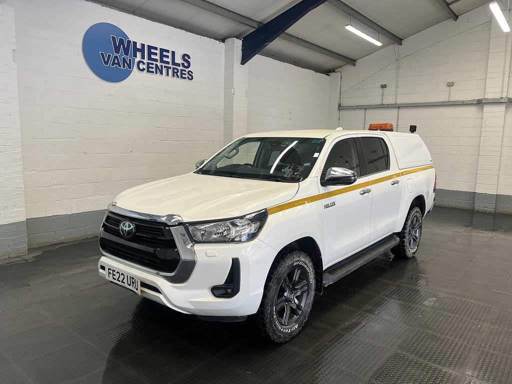 Toyota HILUX 2.4 D-4d Icon Pickup Double Cab 4W White