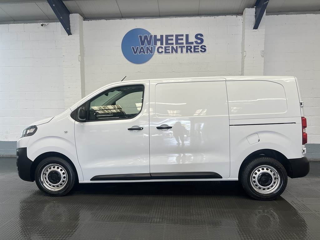 Citroen Dispatch 2.0 Bluehdi 1400 Enterprise Edition M Panel Van 6D White #2