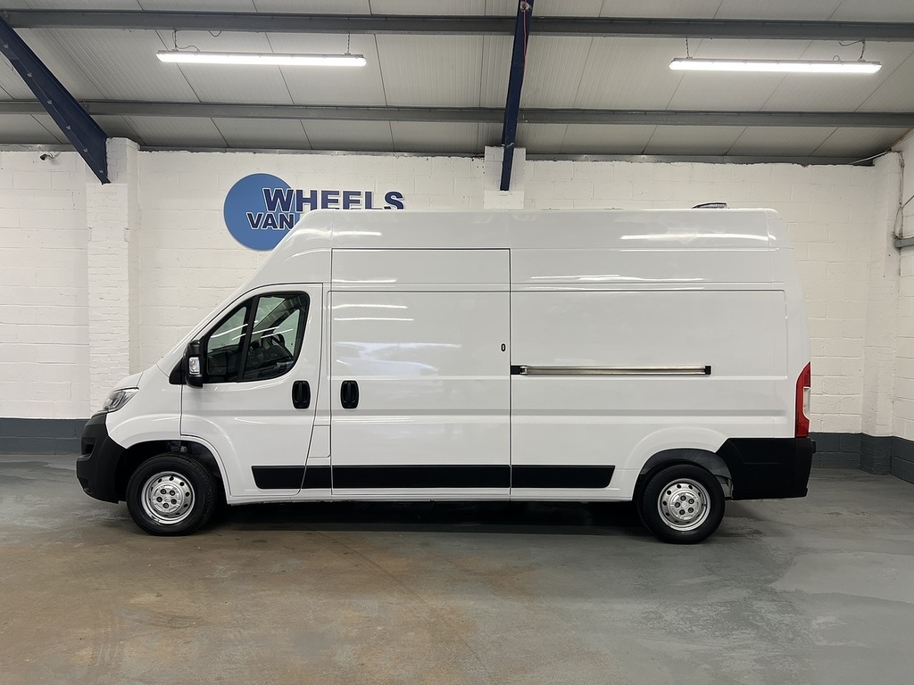 Citroen Relay 2.2 Bluehdi 35 Enterprise Panel Van Man White #2