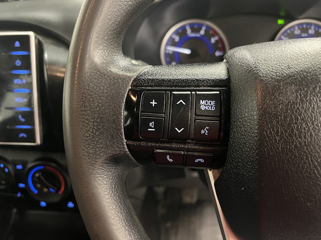 Toyota HILUX Diesel Black #21