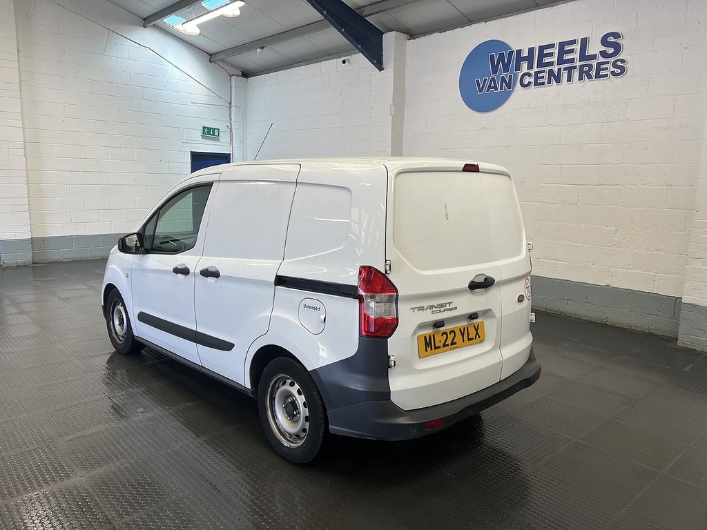 Ford Transit Courier 1.0 Ecoboost Leader Panel Van L1 White #2