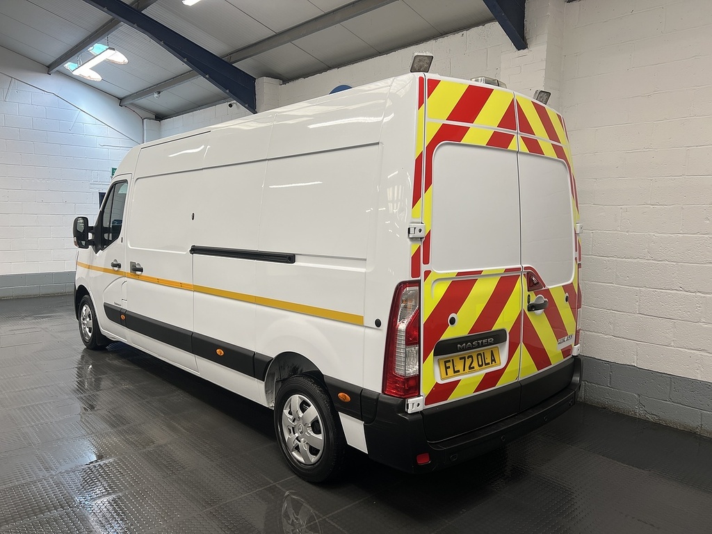 Renault Master 2.3 Dci 35 Business Panel Van F White #3