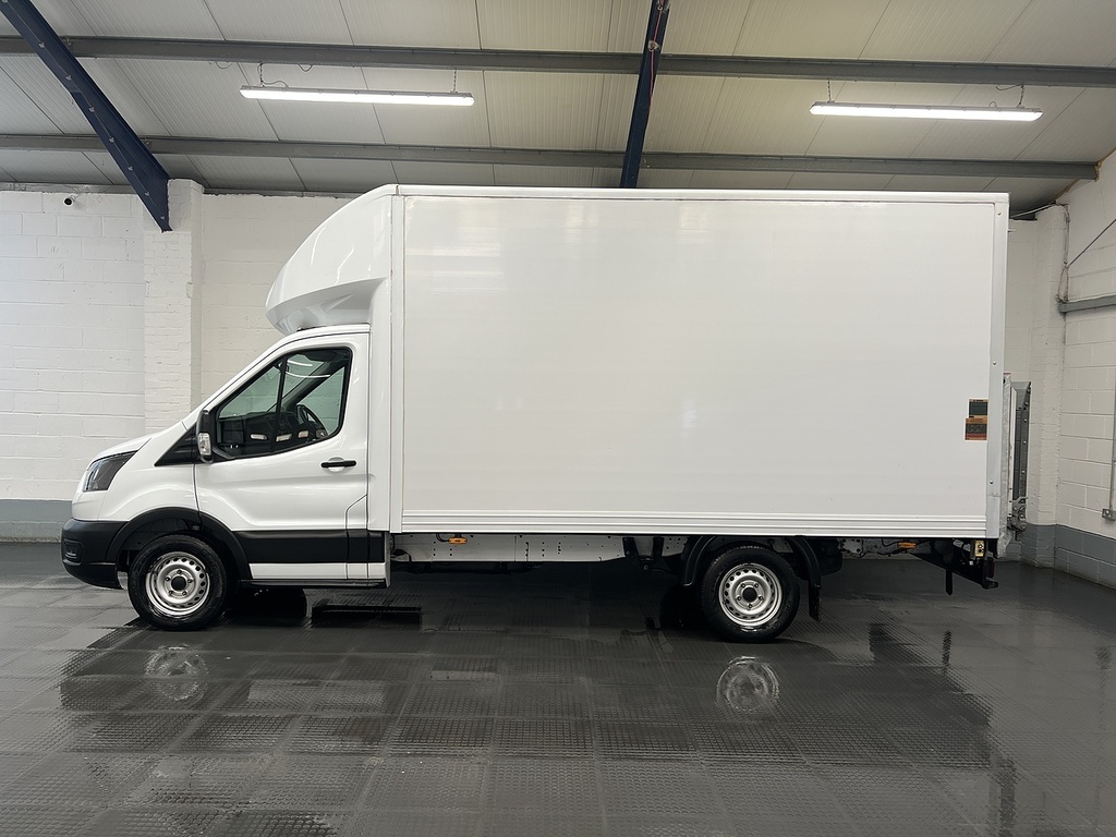 Ford Transit Custom 350 Ecoblue Leader 2.0 Luton YS22HVH White