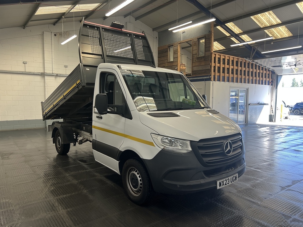 Mercedes-Benz Sprinter 2.0 315 Cdi Progressive Chassis Cab Man White #2