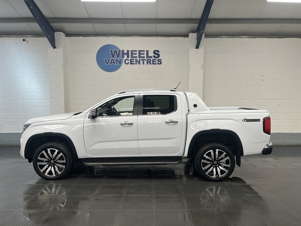 Volkswagen Amarok 3.0 Tdi V6 Aventura Pickup Double Cab A White #2