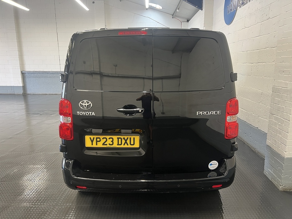 Toyota PROACE 2.0D Design Medium Panel Van 6Dr Mwb Black #5