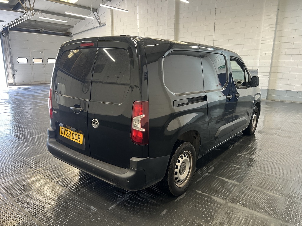 Vauxhall Combo 1.5 Turbo D 2300 Prime Panel Van 6Dr Black #3