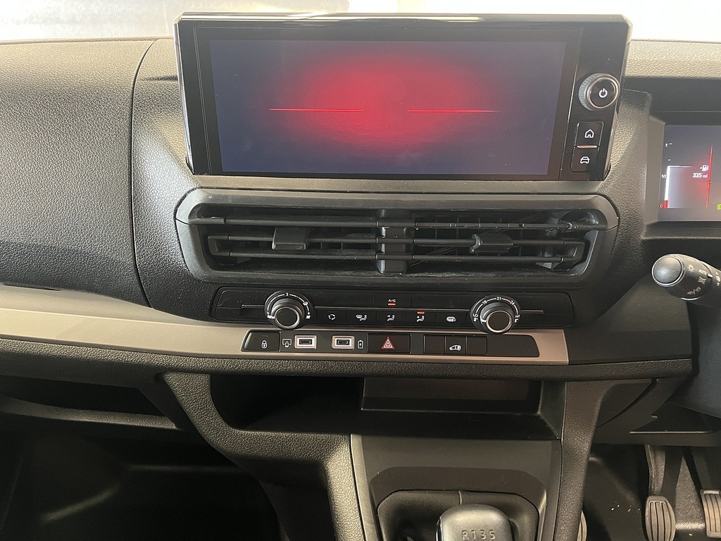 Vauxhall Vivaro Swb Turbo D 120Ps Prime Euro 6 With Air Con, Twin White #8