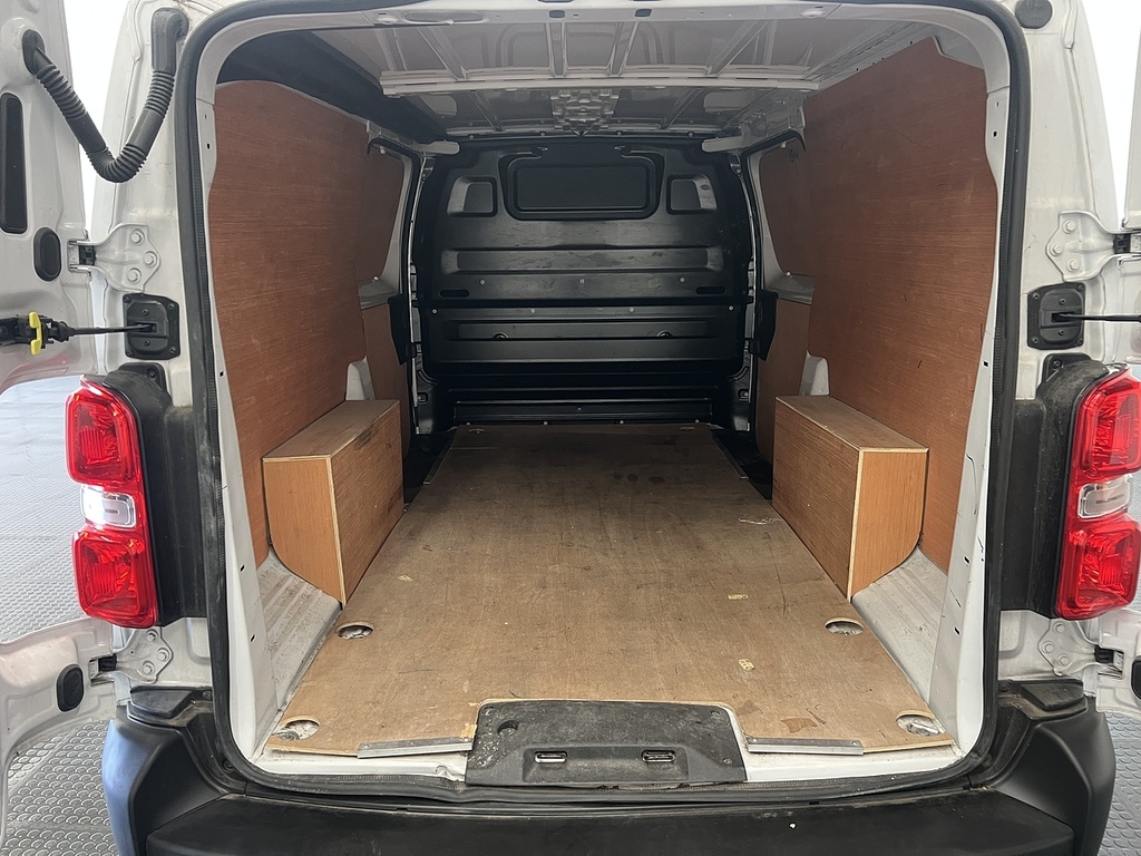 Vauxhall Vivaro 2.0 Turbo D Prime XL Panel Van 6Dr L White #5