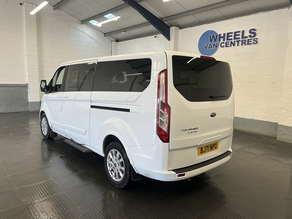 Ford Tourneo Custom 2.0 320 Ecoblue Titanium Minibus Double Cab Di White #2