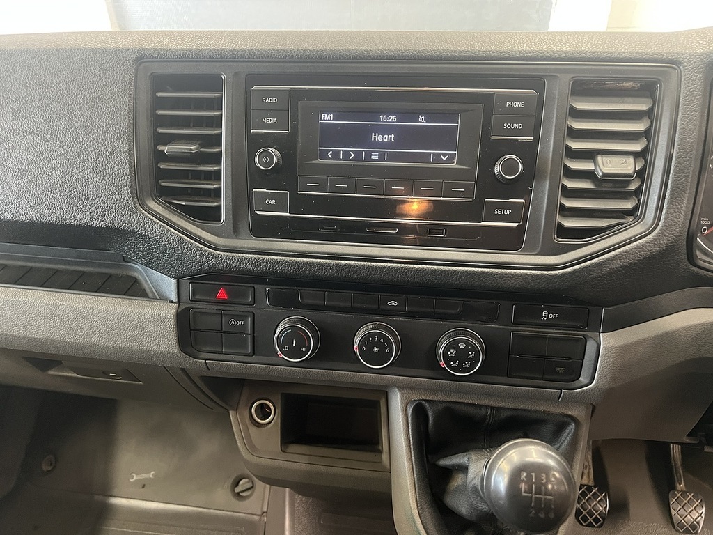 Volkswagen Crafter 2.0 Tdi Cr35 Startline Double Cab Tipper Diese White #6