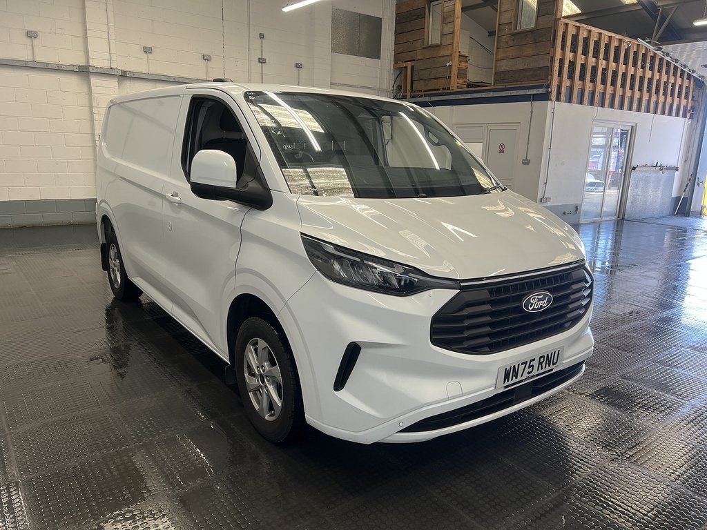 Ford Transit Custom 2.0 320 Ecoblue Limited Panel Van Manua White #4