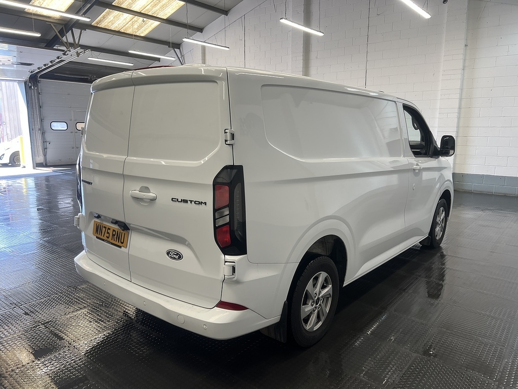 Ford Transit Custom 2.0 320 Ecoblue Limited Panel Van Manua White #3