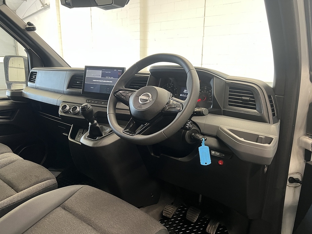 Nissan InterStar 2.0 Dci 35 Acenta Chassis Cab L3 White #5
