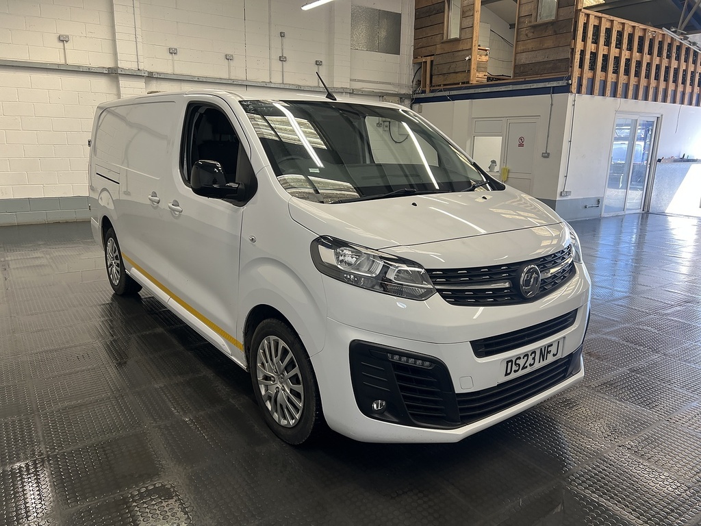 Vauxhall Vivaro 1.5 Turbo D 2900 Pro Panel Van 6Dr L White #4