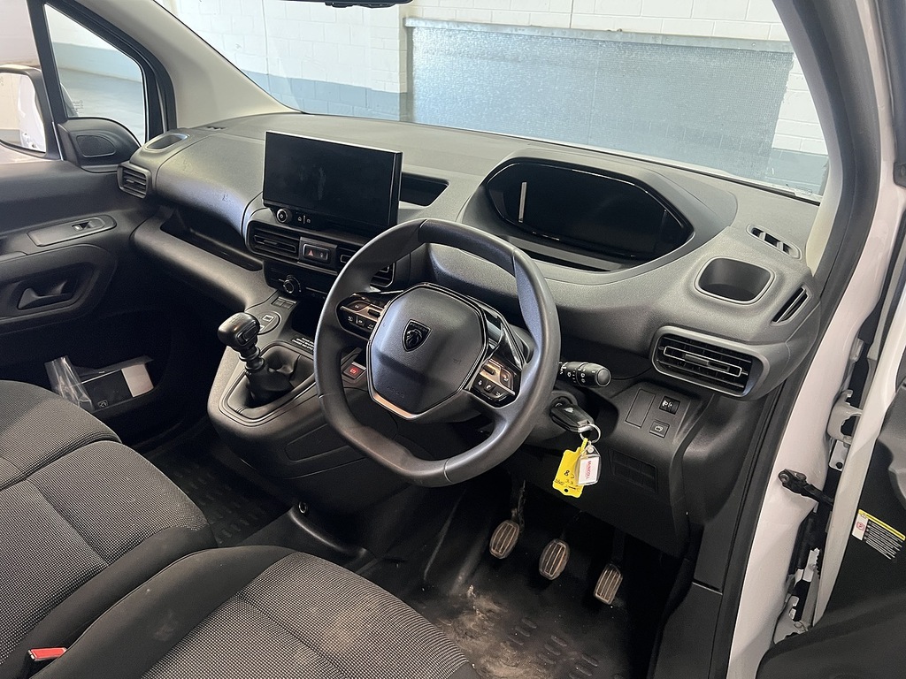 Peugeot Partner 1.5 Bluehdi 950 Asphalt Long Panel Van 6Dr White #6