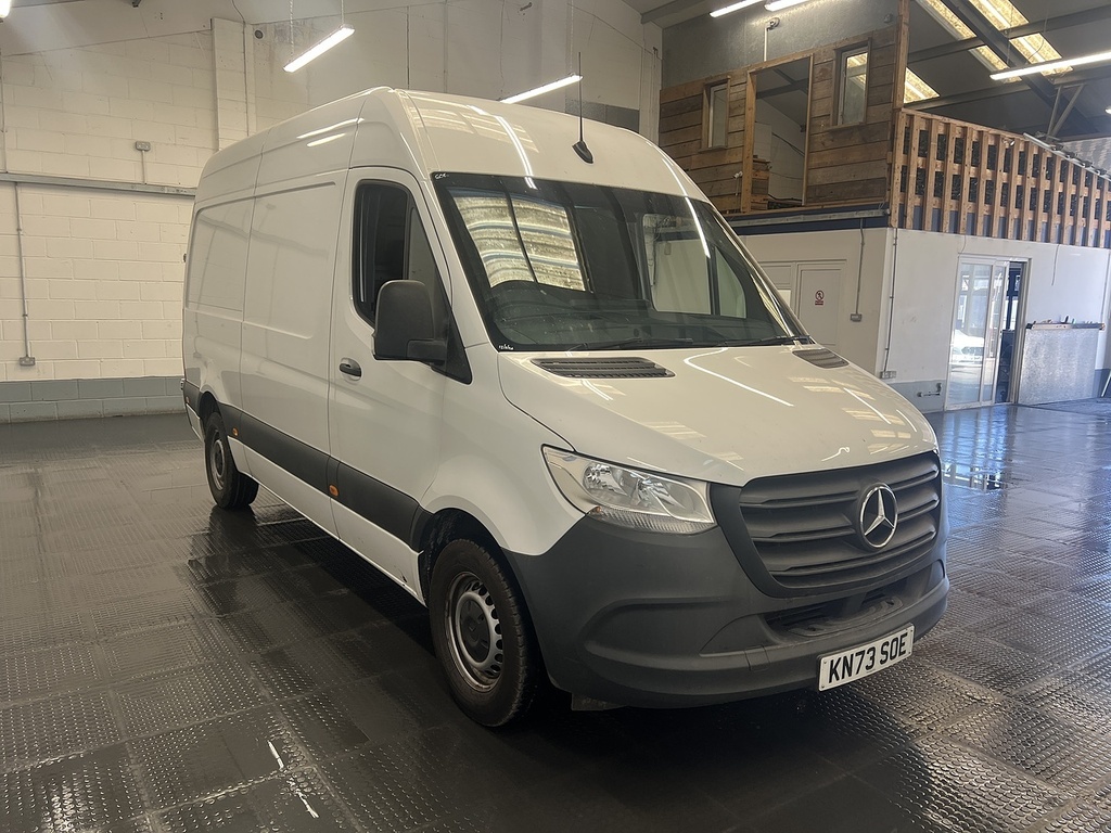 Mercedes-Benz Sprinter 2.0 315 Cdi Progressive Panel Van Manua White #4