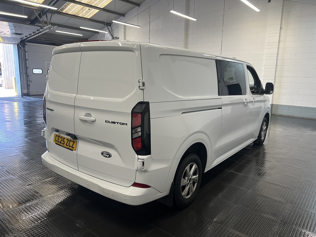 Ford Transit Custom 2.0 320 Ecoblue Limited Crew Van Double Cab Di White #3