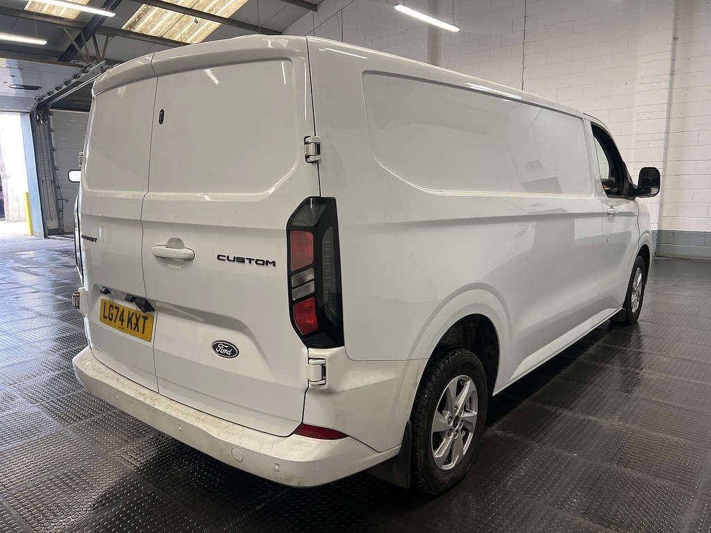Ford Transit Custom 2.0 300 Ecoblue Limited Panel Van Manua LG74KXT White #3