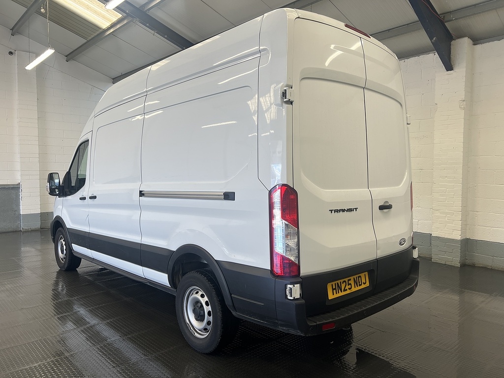 Ford Transit Custom 2.0 350 Ecoblue Leader Panel Van HN25NDJ White #2