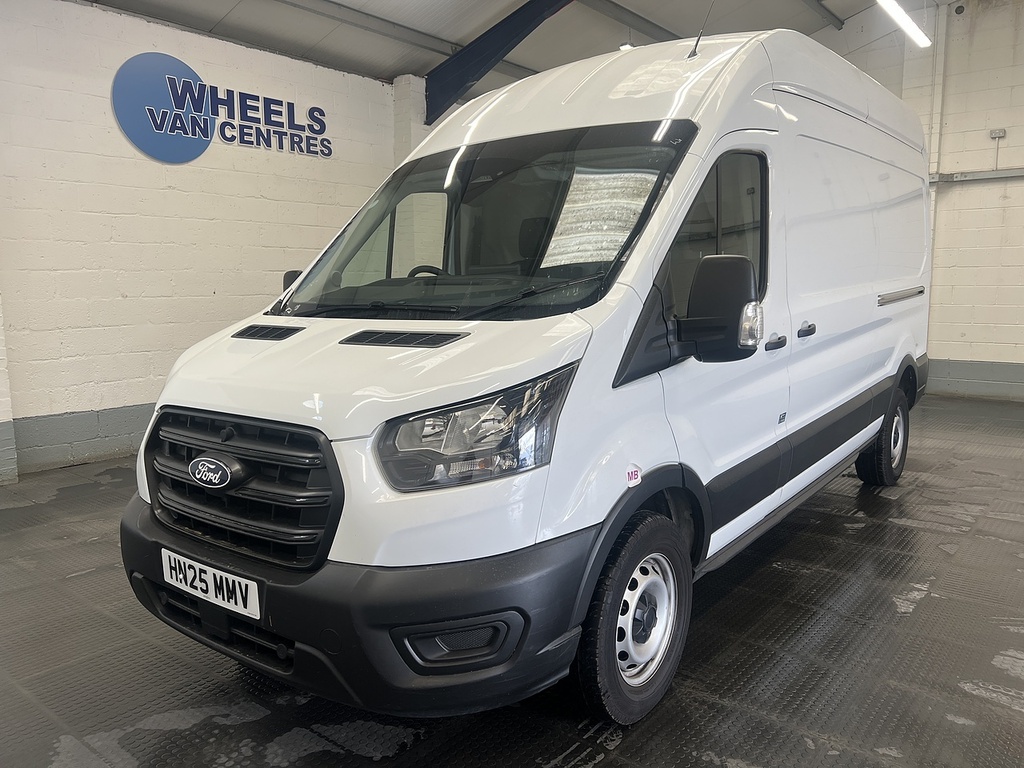 Ford Transit Custom 2.0 350 Ecoblue Leader Panel Van HN25MMV White