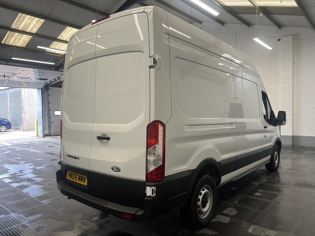 Ford Transit Custom 2.0 350 Ecoblue Leader Panel Van HN25MMV White #3